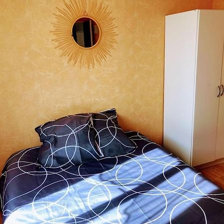 Studio 6 Avec Wifi Limoges Kültér fotó